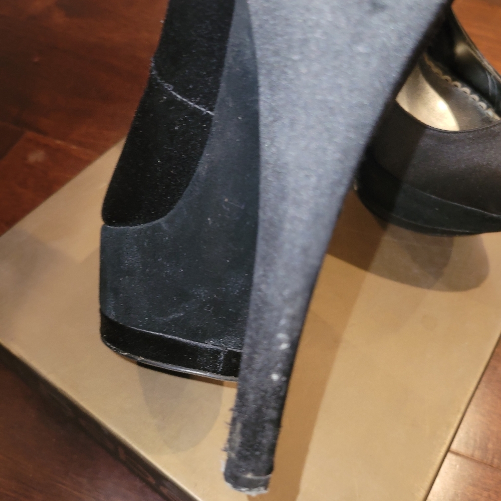 Bebe Tristan Black Satin Heel - Picture 9 of 13
